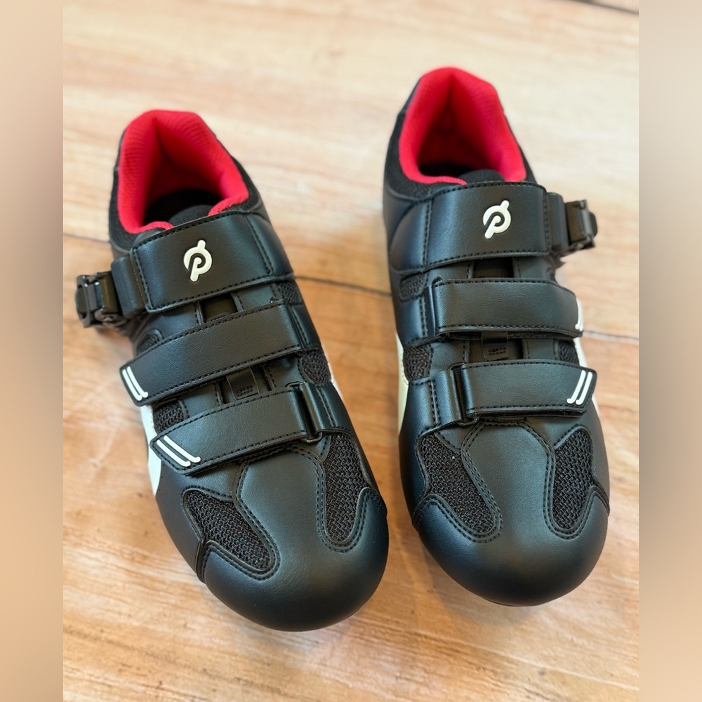 Black Cycling Shoes